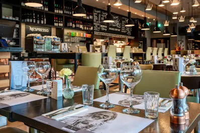 Vincent Café & Restaurant