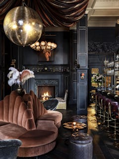 Fitz's Bar & Parlour