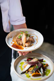 Hans’ Bar & Grill at 11 Cadogan Gardens