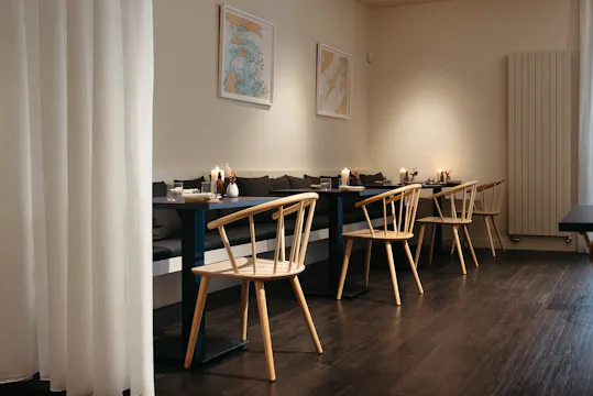 The Little Chartroom