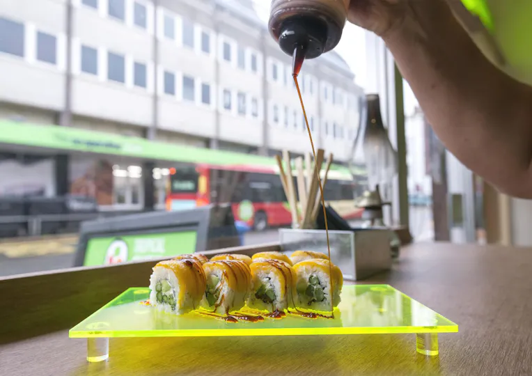 Tropical Sushi