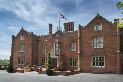 1838 Restaurant & Bar at Latimer Estate