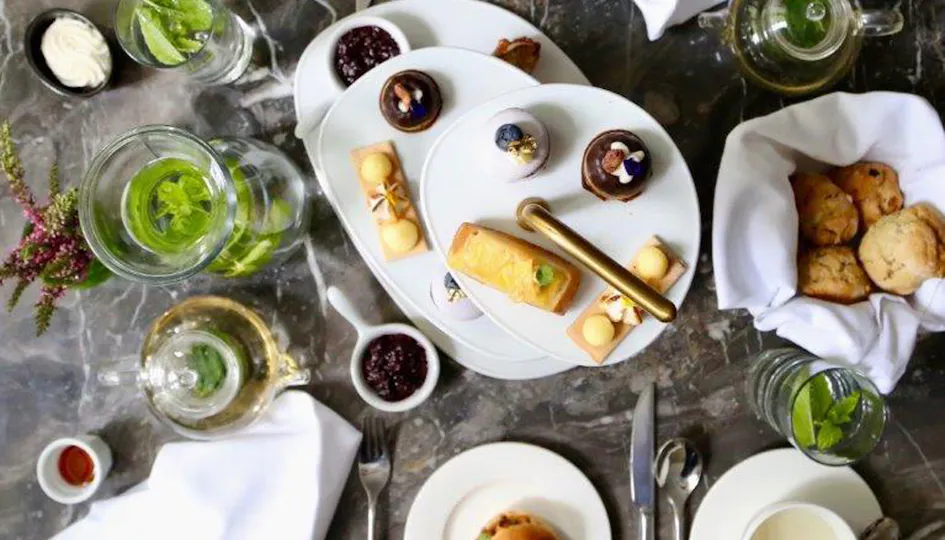 Cafe Forty One at La Suite West Hotel
