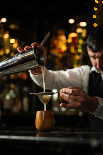 The Chelsea Bar at 11 Cadogan Gardens