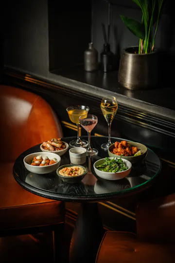 The Chelsea Bar at 11 Cadogan Gardens