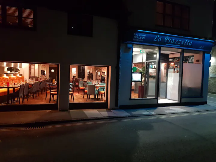 La Piazzetta Midhurst