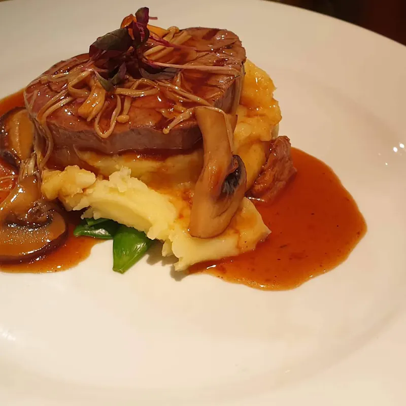 La Piazzetta Midhurst