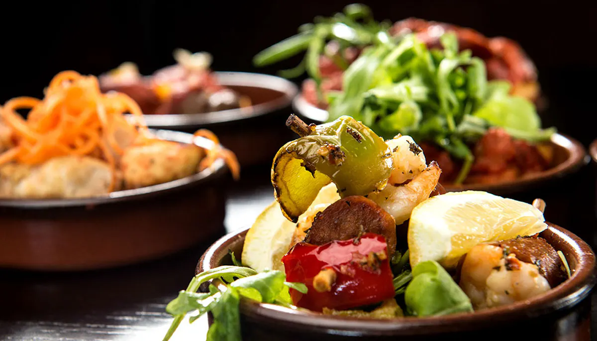 Aspect Bar & Bistro