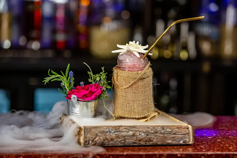 The Hengist Restaurant & Cocktail Bar