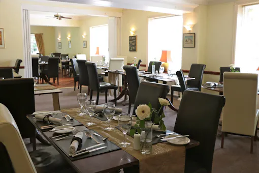 Mckee's Brasserie