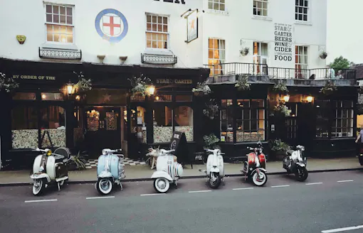 Star & Garter