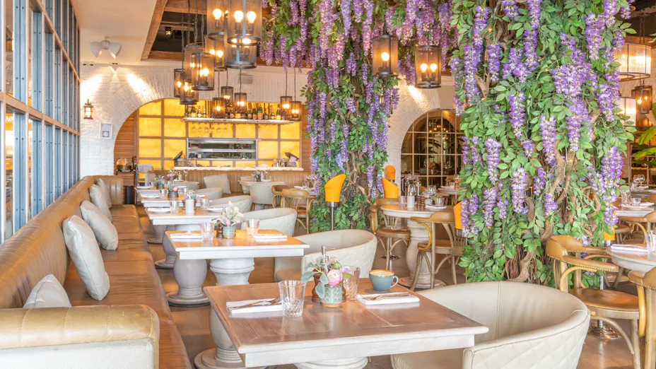 Victors, Oxfordshire - Restaurant Reviews, Bookings, Menus, Phone ...