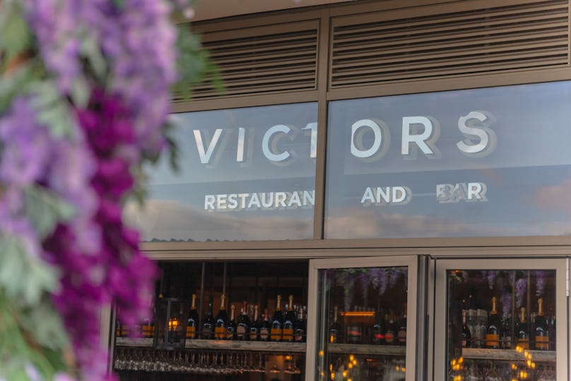 Victors