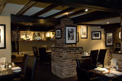General Tarleton Inn