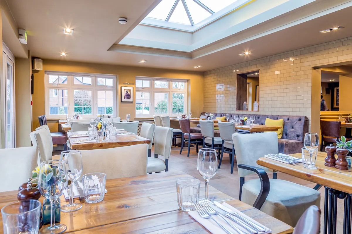 The Golden Ball, Pub & Kitchen
