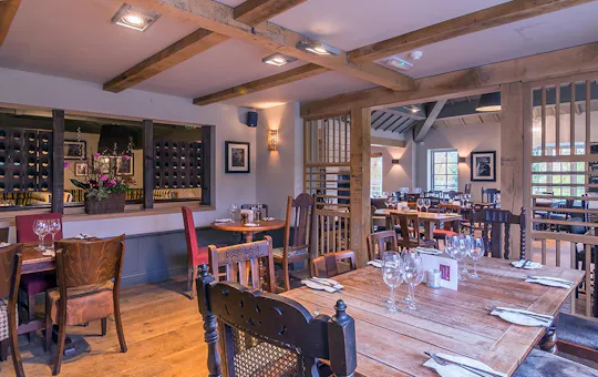 The Cricketers Warfield