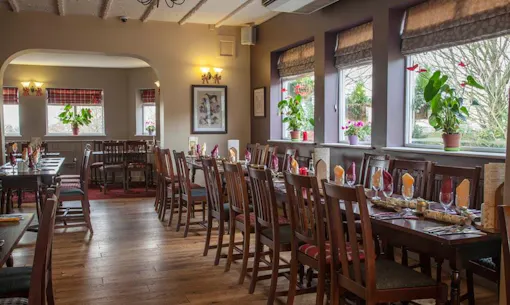 Shoal Hill Tavern