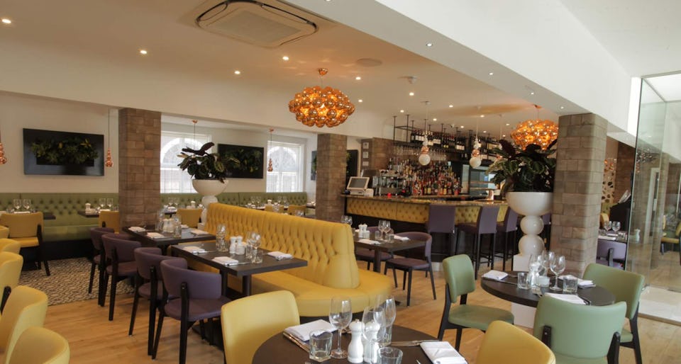 Aqua Bar & Grill - Petts Wood