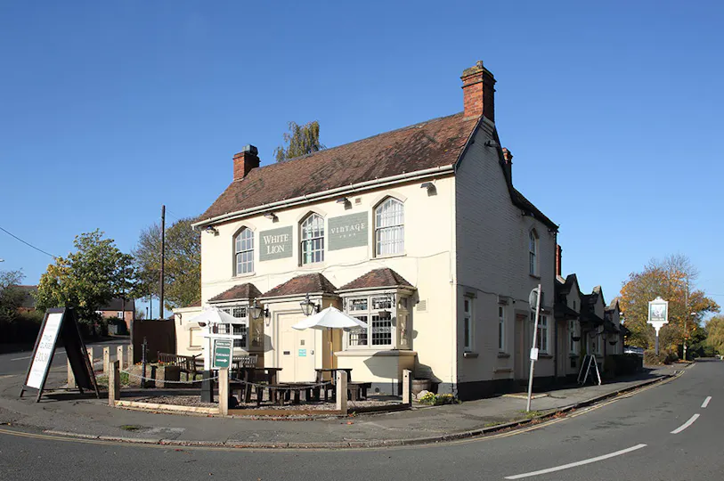 The White Lion - Allesley