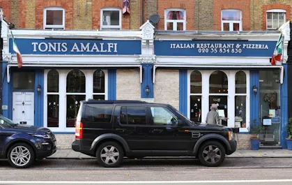 Tonis Amalfi