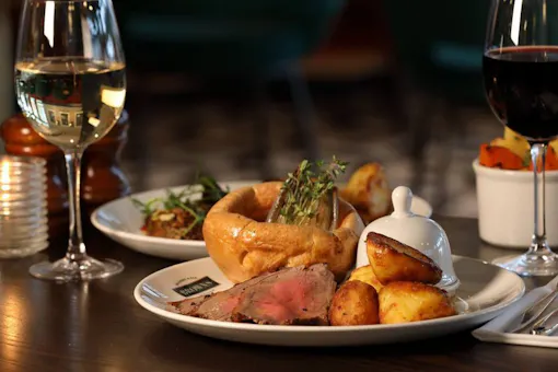Browns -  Liverpool