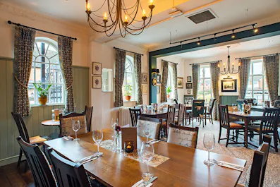 The Kings Head - Warwick