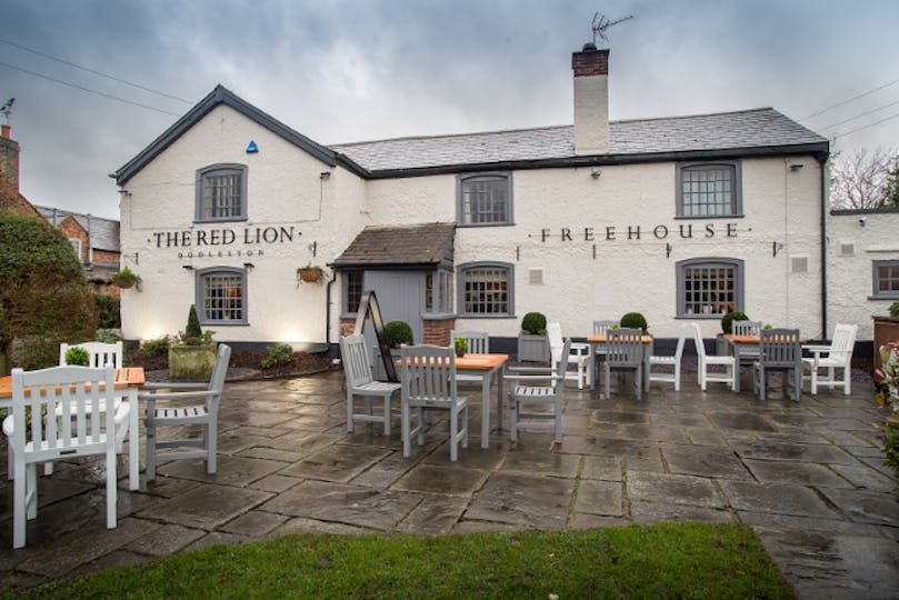 The Red Lion - Chester