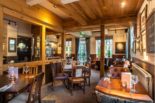 The Aperfield Inn