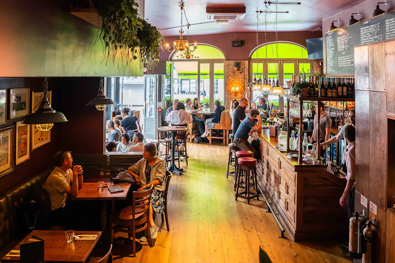 The Horseshoe, Hampstead