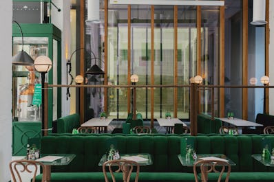 Serata Hall