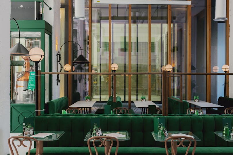 Serata Hall