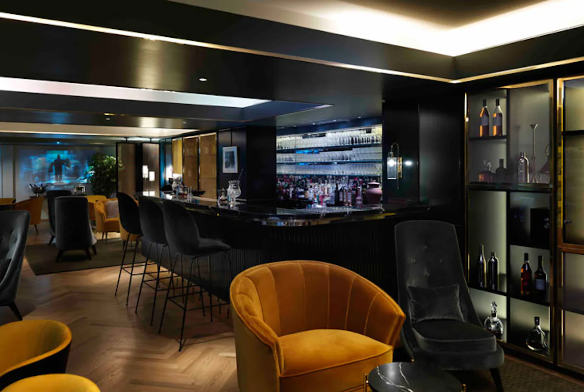 The Bar at the Athenaeum Hotel