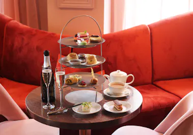 Afternoon Tea at Fifth Floor Bar