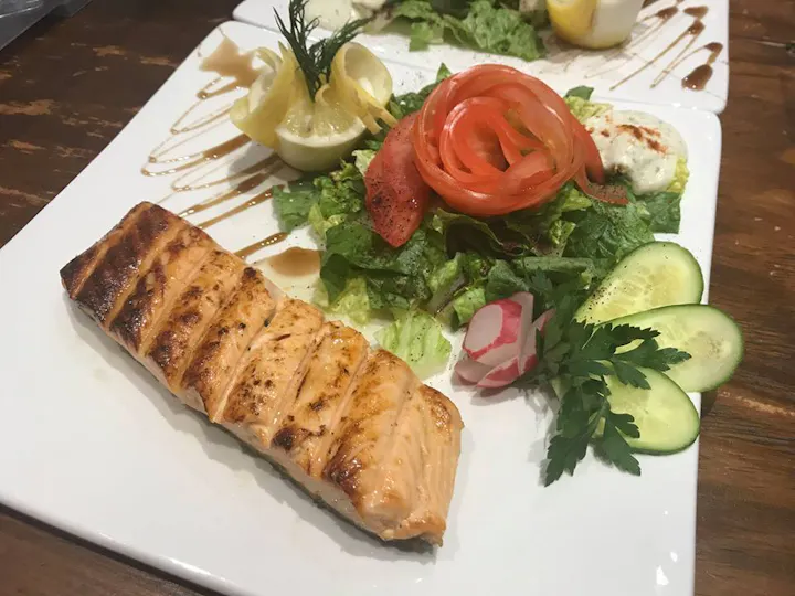 Ninova Restaurant