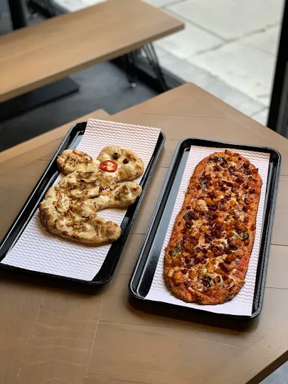 @pizza