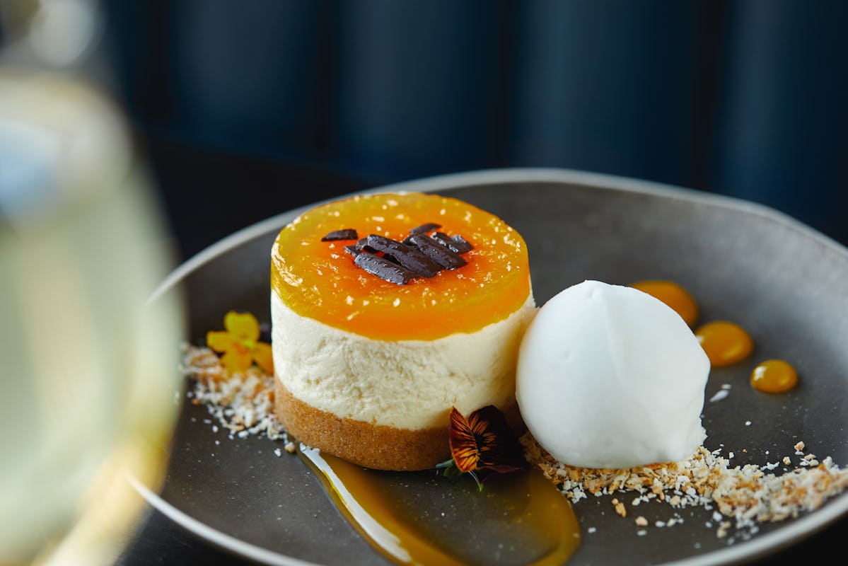 Waterside Bar & Restaurant at Ufford Park Resort
