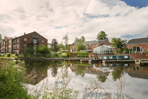 Waterside Bar & Restaurant at Ufford Park Resort