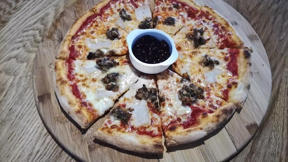 Toninos Pizzeria