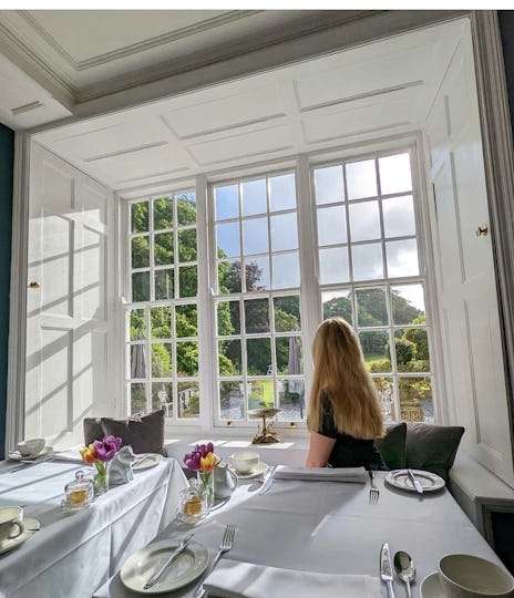 The Gunroom Restaurant at Plas Dinas Country House