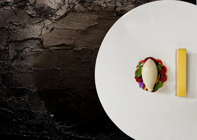 The Gunroom Restaurant at Plas Dinas Country House