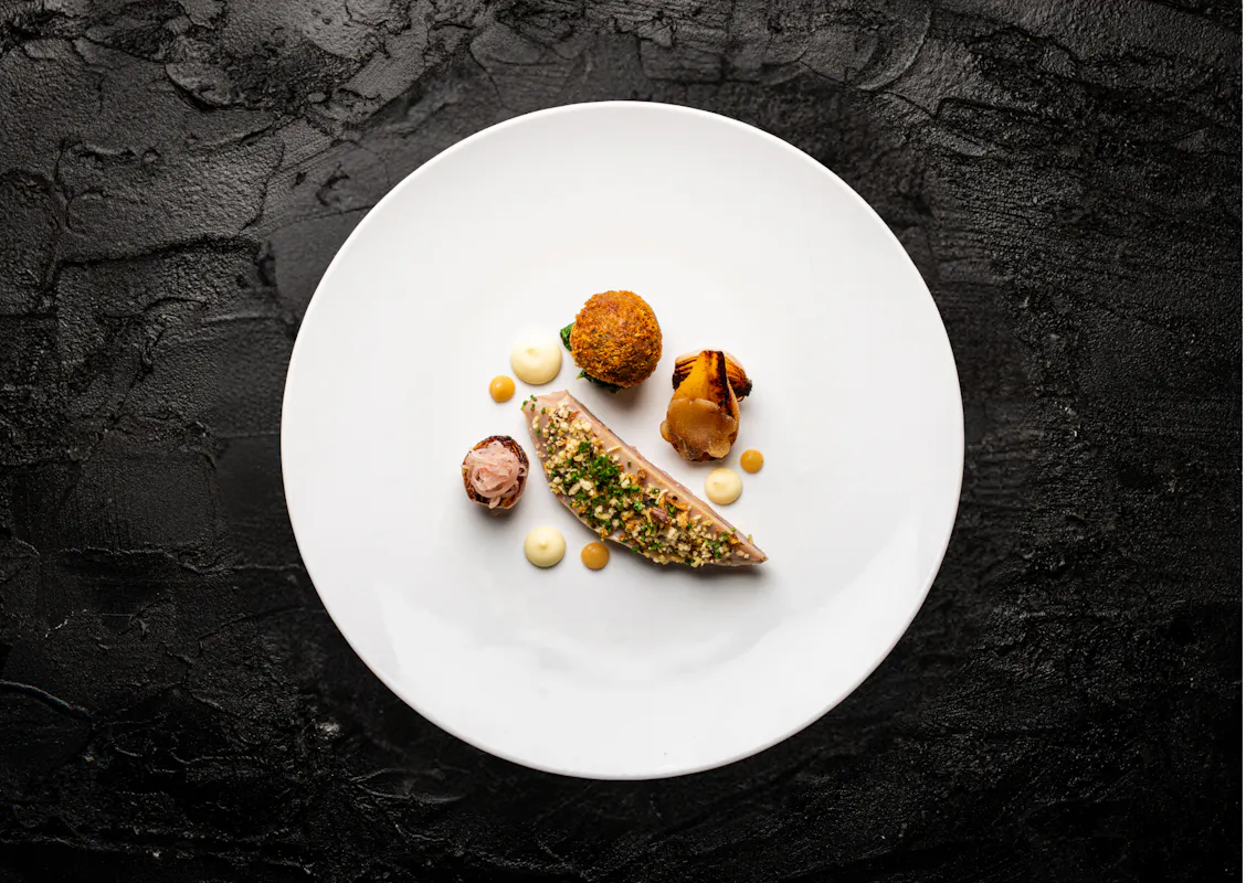 The Gunroom Restaurant at Plas Dinas Country House