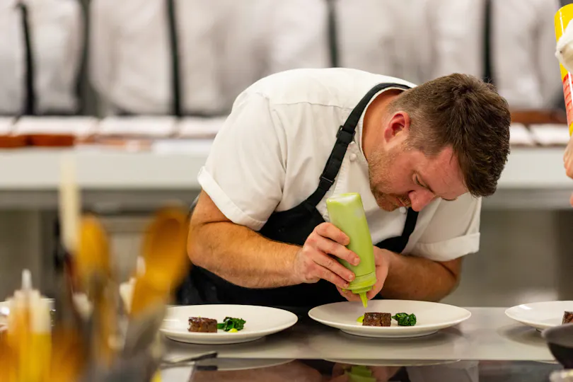The Gunroom Restaurant at Plas Dinas Country House