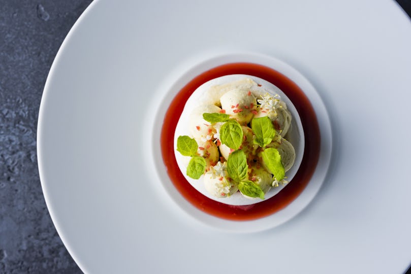 The Gunroom Restaurant at Plas Dinas Country House