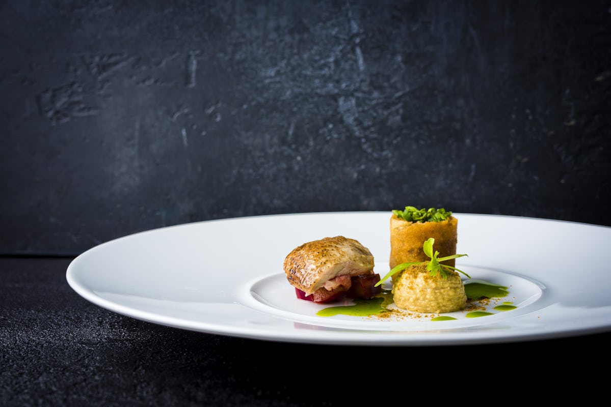 The Gunroom Restaurant at Plas Dinas Country House