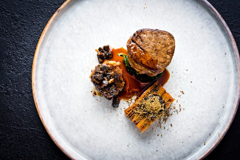 The Gunroom Restaurant at Plas Dinas Country House