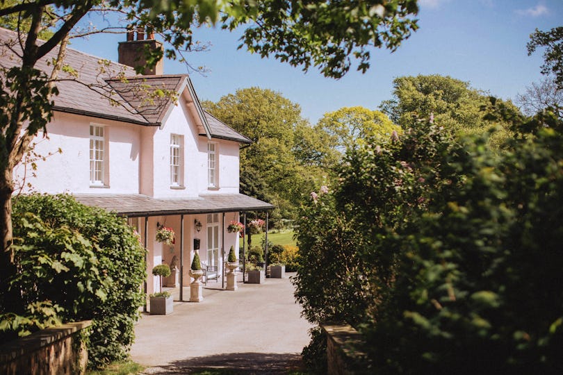 The Gunroom Restaurant at Plas Dinas Country House