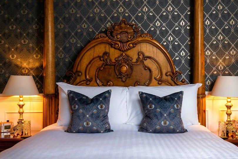 The Gunroom Restaurant at Plas Dinas Country House