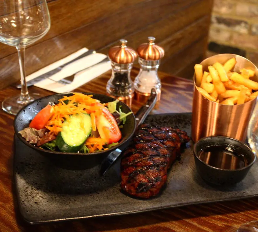 London Road Bar and Grill
