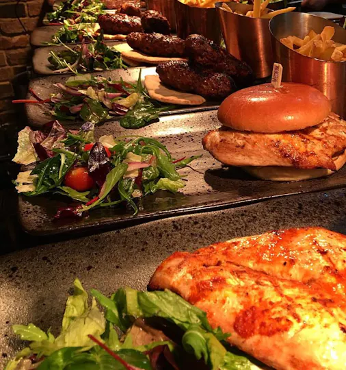London Road Bar and Grill