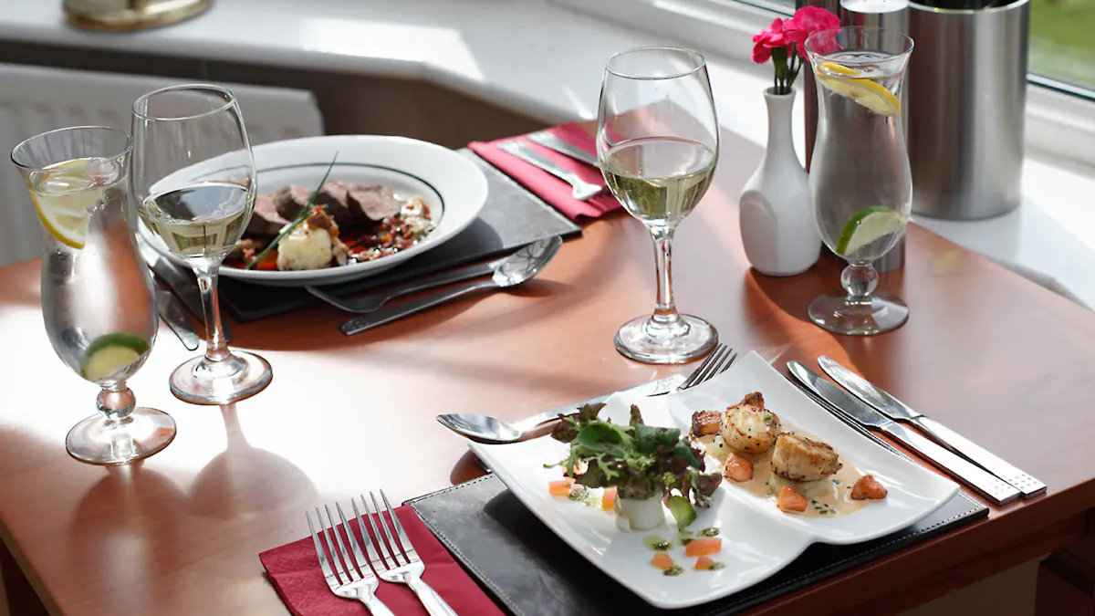Redcliffe Bar and Restaurant